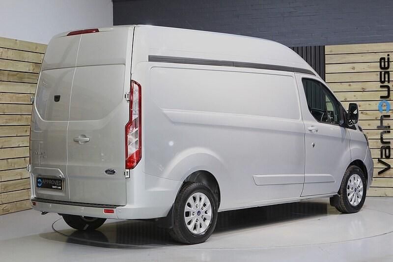 Used Ford Transit Custom Limited 130 HP (95 kW) 2023 Silver Van