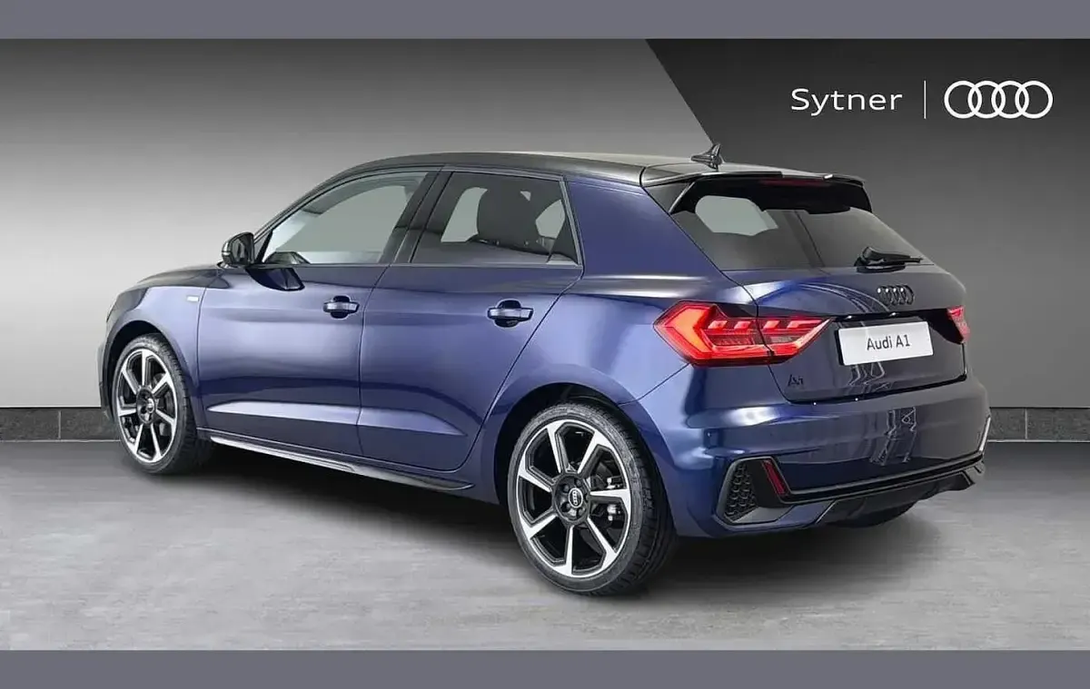 Used Audi A1 Black Edition 113 HP (83 kW) 2026 Blue SUV