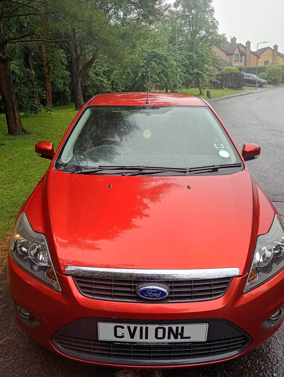 Used Ford Focus Zetec 2011 Red Hatchback