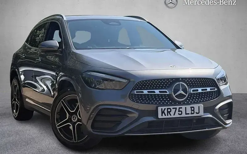 Used Mercedes GLA200 AMG line 150 HP (110 kW) 2025 SUV