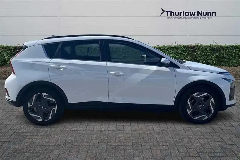 Used Hyundai Bayon Ultimate 90 HP (66 kW) 2025 White SUV