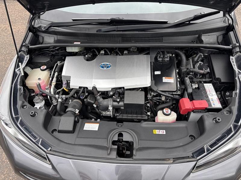 Used Toyota Prius 2025 Grey Hatchback