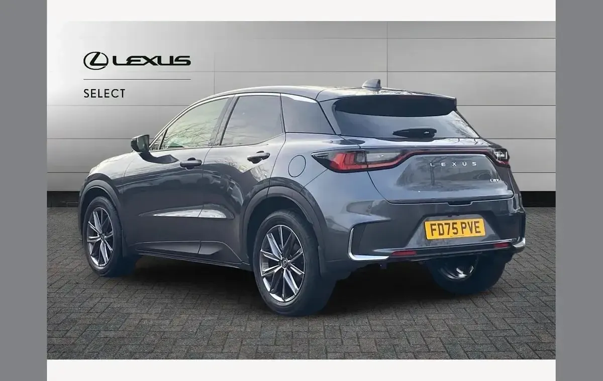 Used Lexus LBX 136 HP (100 kW) 2026 Grey SUV