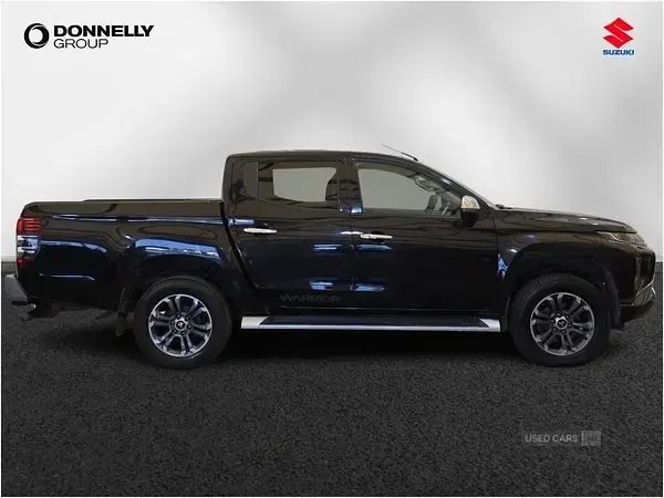 Used Mitsubishi L200 Warrior 150 HP (110 kW) 2020 Black Pickup