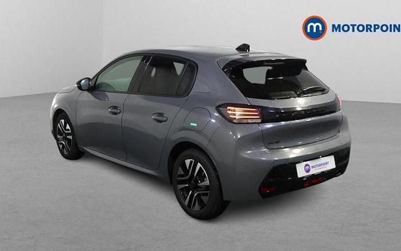 Used Peugeot 208 Allure 101 HP (74 kW) 2025 Grey Hatchback