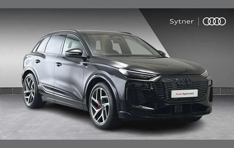 Black New 2025 Audi Q6 e-tron Advanced SUV | £59,500 (Super price) - Image 1/4