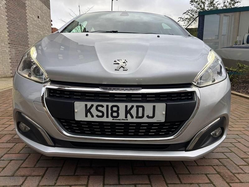Used Peugeot 208 Allure 2018 Silver Hatchback