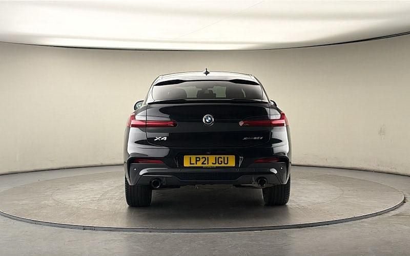 Used BMW X4 M Sport 190 HP (139 kW) 2021 Black sapphire SUV