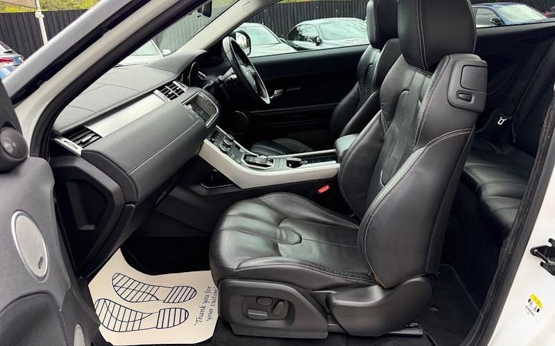 Used Land Rover Range Rover evoque Dynamic 190 HP (139 kW) 2015 White Coupe