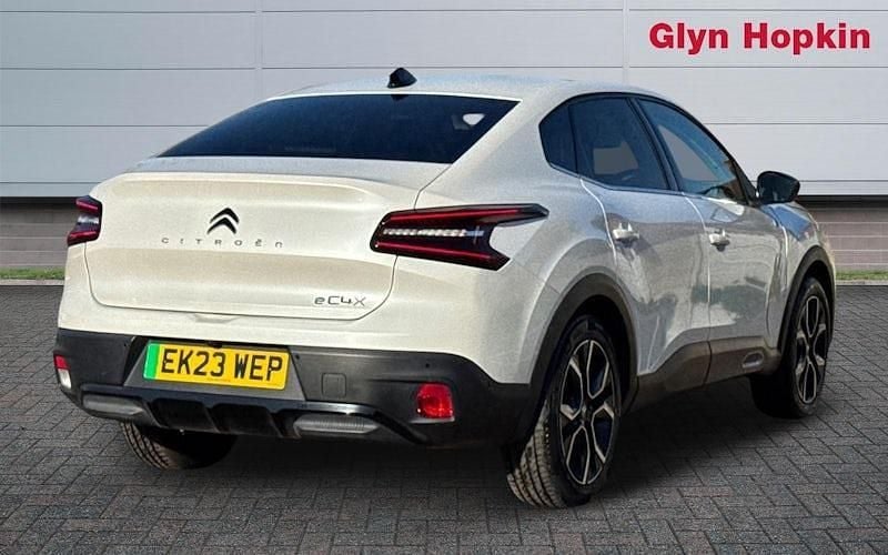 Used Citroën e-C4 Shine 100 kW (136 HP) 2023 Sedan