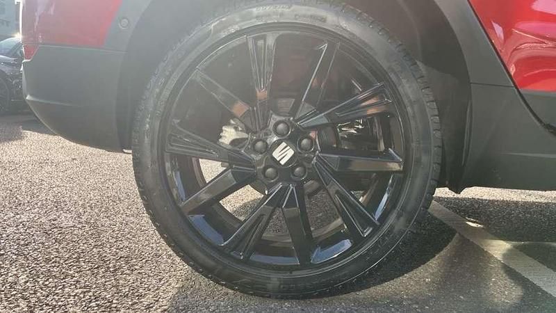 New Seat Arona Black Edition 115 HP (84 kW) 2025 Desire red SUV