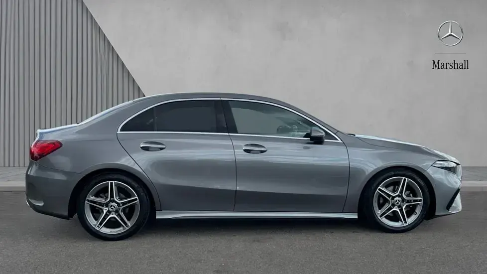 Used Mercedes A180 Executive 136 HP (100 kW) 2023 Mountain grey metallic