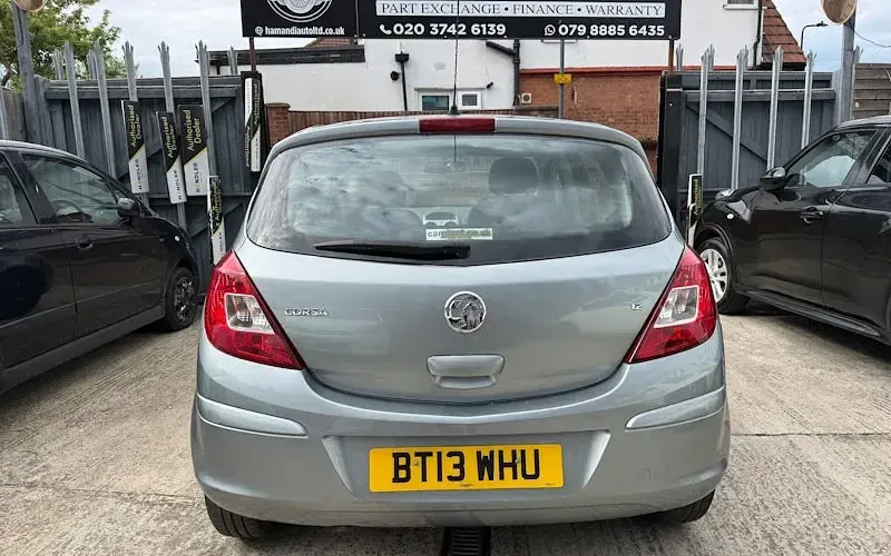 Used Vauxhall Corsa 86 HP (63 kW) 2013 Silver Hatchback