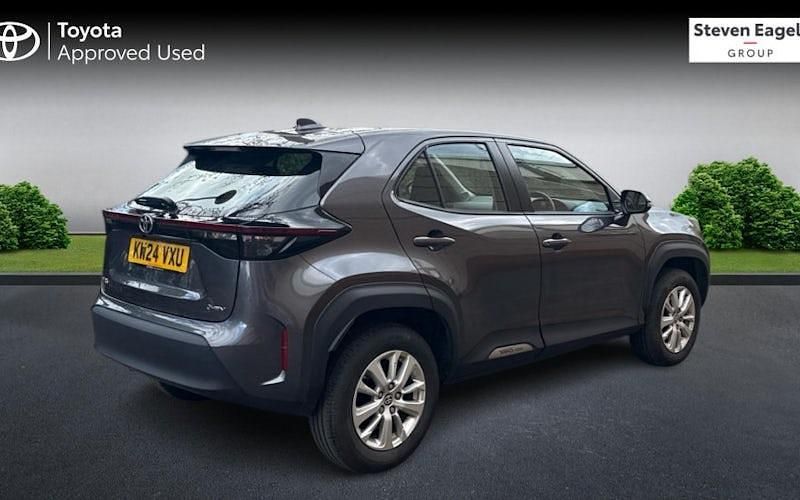 Used Toyota Yaris Hybrid 116 HP (85 kW) 2026 Estate