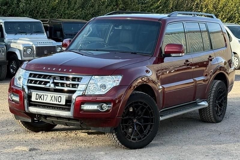 Red Used 2017 Mitsubishi Shogun SUV | £22,495 (Fair price) - Image 1/1
