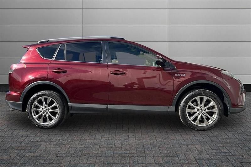 Used Toyota RAV4 Hybrid 197 HP (144 kW) 2016 Red SUV
