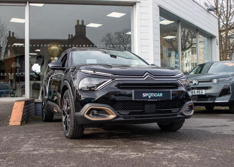 Used Citroën e-C4 98 kW (134 HP) 2023 Black Hatchback