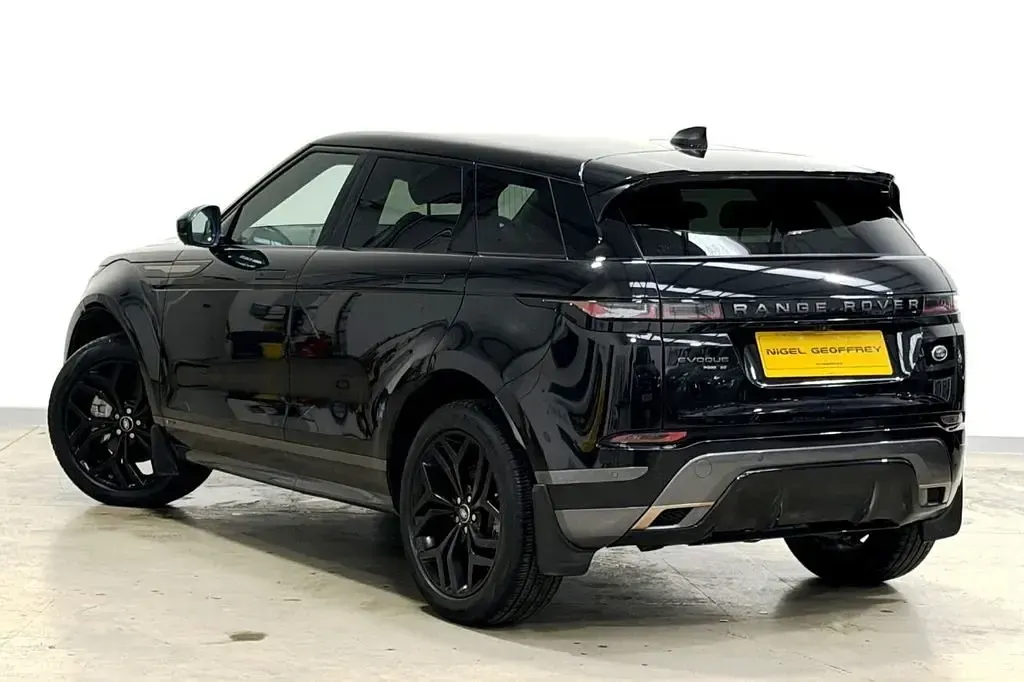 Używany Land Rover Range Rover evoque SE Dynamic 300 KM (220 kW) 2019 Czarny SUV