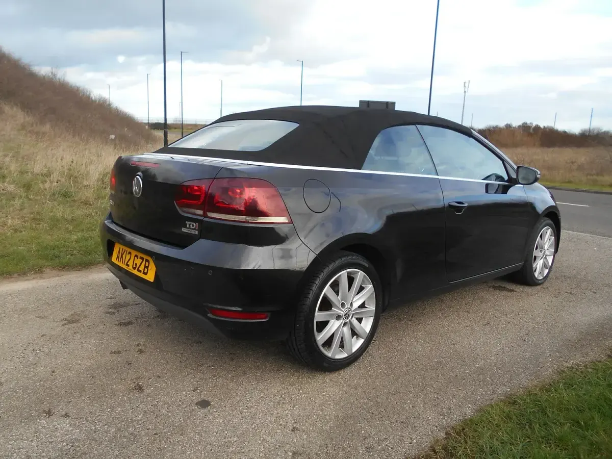 Used VW Golf Cabriolet S 105 HP (77 kW) 2012 Black Cabriolet