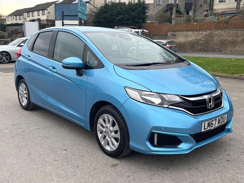 Used Honda Jazz SE 102 HP (75 kW) 2018 Blue Hatchback