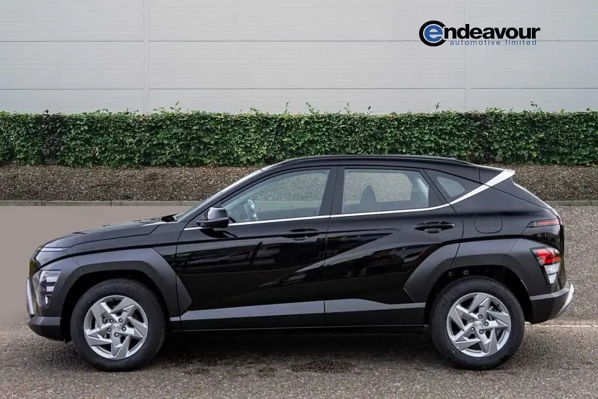 Used Hyundai Kona Advanced 138 HP (101 kW) 2026 Black SUV