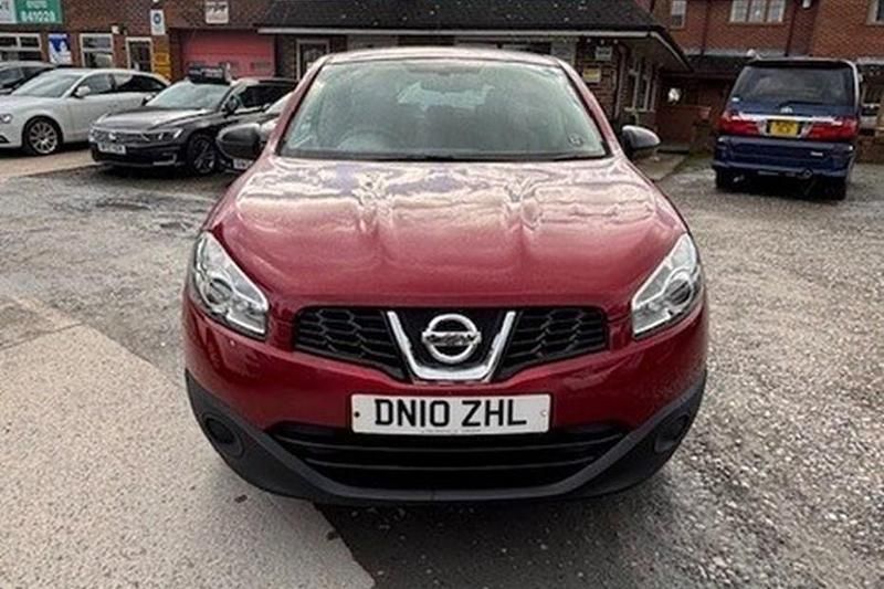 Used Nissan Qashqai Visia 2010 Red SUV