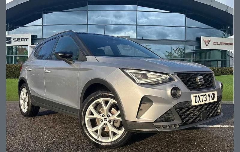 Used Seat Arona FR 108 HP (79 kW) 2023 Silver SUV