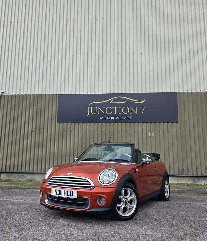 Used Mini ONE 2011 Orange Hatchback