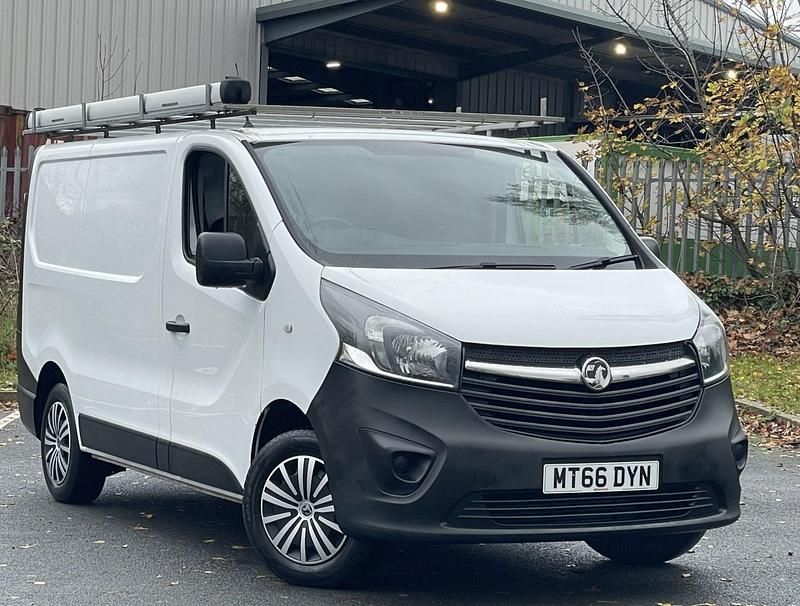 Used Vauxhall Vivaro 2016 White MPV