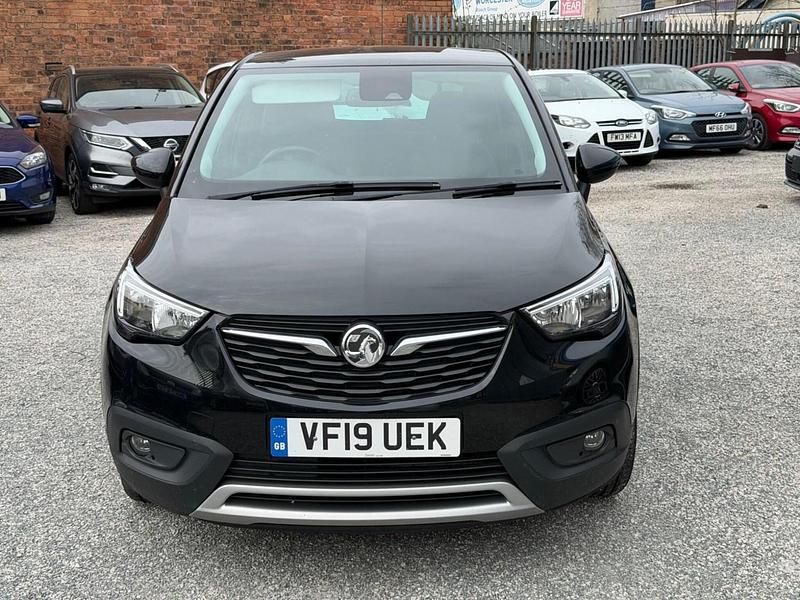 Used Vauxhall Crossland X 83 HP (61 kW) 2019 Black SUV