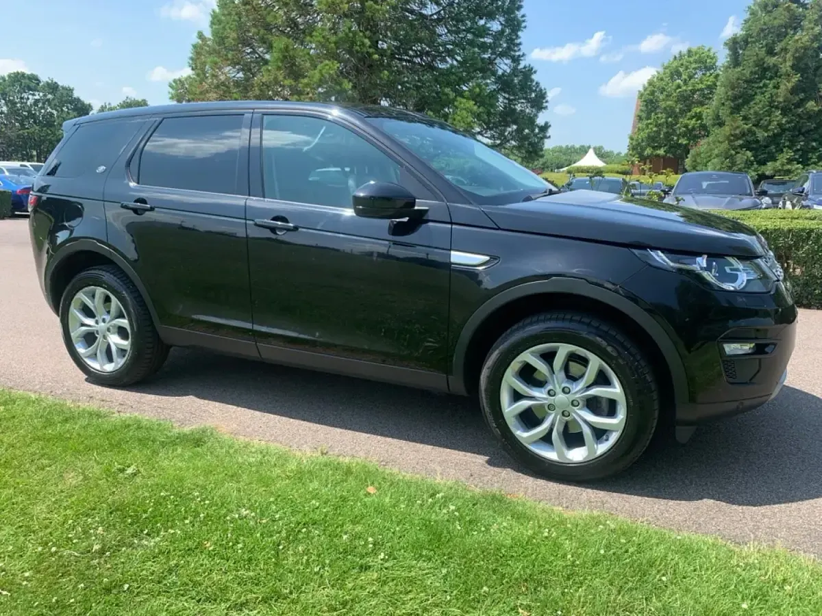 Used Land Rover Discovery Sport HSE 2016 Black SUV