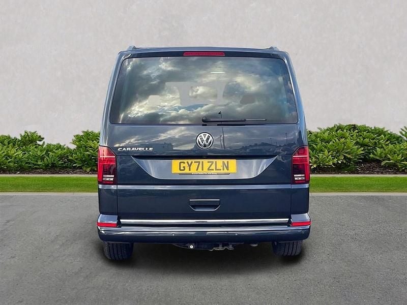 Used VW Caravelle Executive 150 HP (110 kW) 2021 Blue MPV