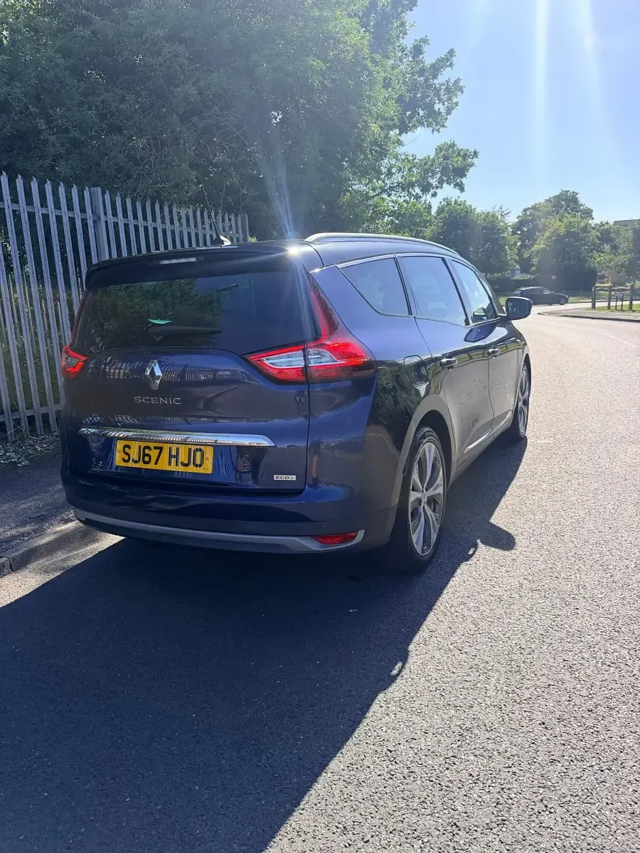 Used Renault Grand Scénic IV Dynamique 110 HP (80 kW) 2017 Blue/black MPV