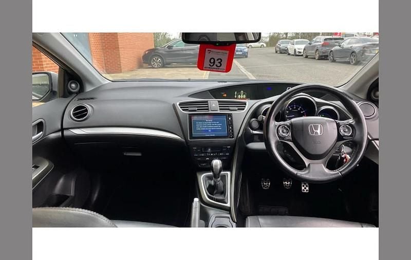 Used Honda Civic SR 142 HP (104 kW) 2017 Silver Hatchback