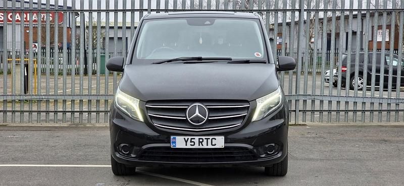 Used Mercedes Vito Premium 190 HP (139 kW) 2021 Black Van