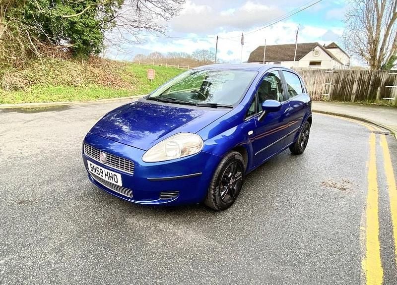 Used Fiat Grande Punto Dynamic 2009 Blue Hatchback