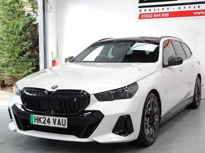 Used BMW i5 M Sport 11 kW (15 HP) 2024 White Estate