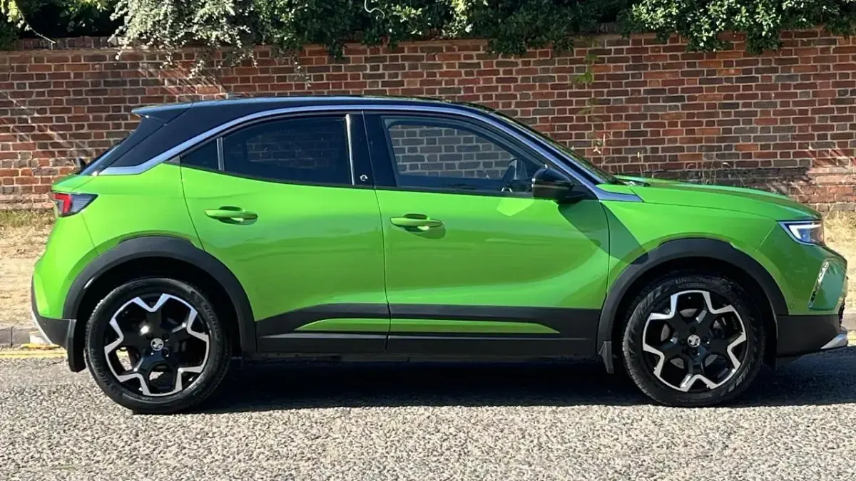 Used Vauxhall Mokka Edition 100 kW (136 HP) 2021 Green SUV