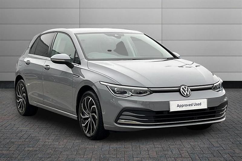 Used VW Golf VIII Edition 130 HP (95 kW) 2023 Grey Hatchback
