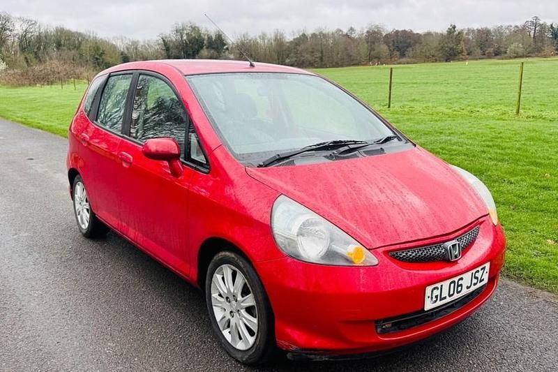 Used Honda Jazz SE 2006 Red Hatchback