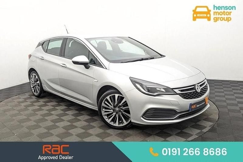 Used Vauxhall Astra SRi 150 HP (110 kW) 2019 Silver Hatchback
