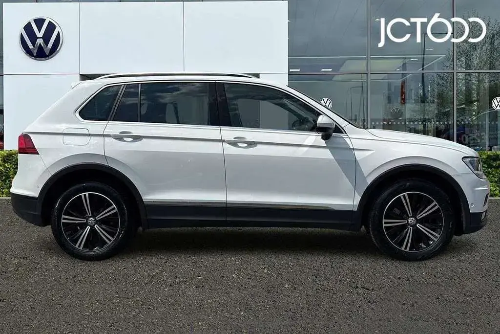Used VW Tiguan SE 150 HP (110 kW) 2018 White SUV