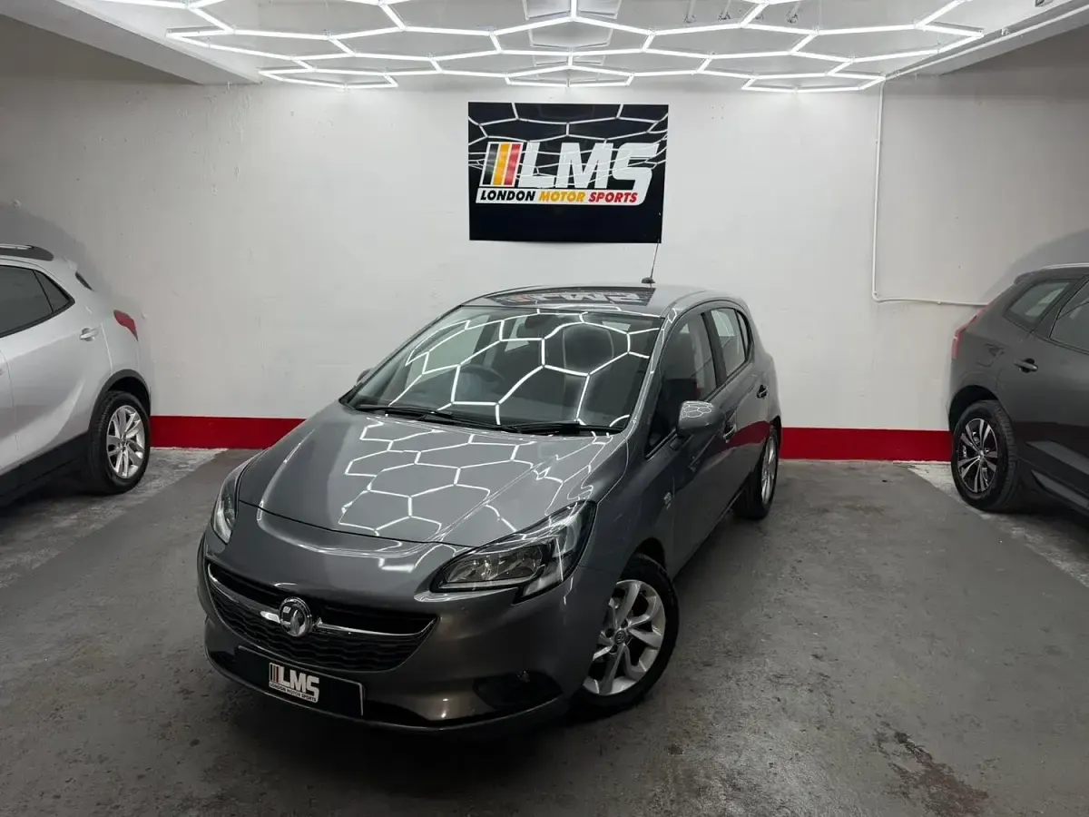Used Vauxhall Corsa 90 HP (66 kW) 2015 Grey Hatchback