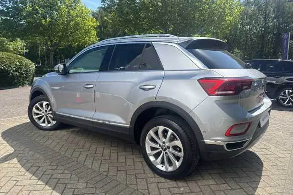 Used VW T-Roc Style 150 HP (110 kW) 2023 Silver SUV