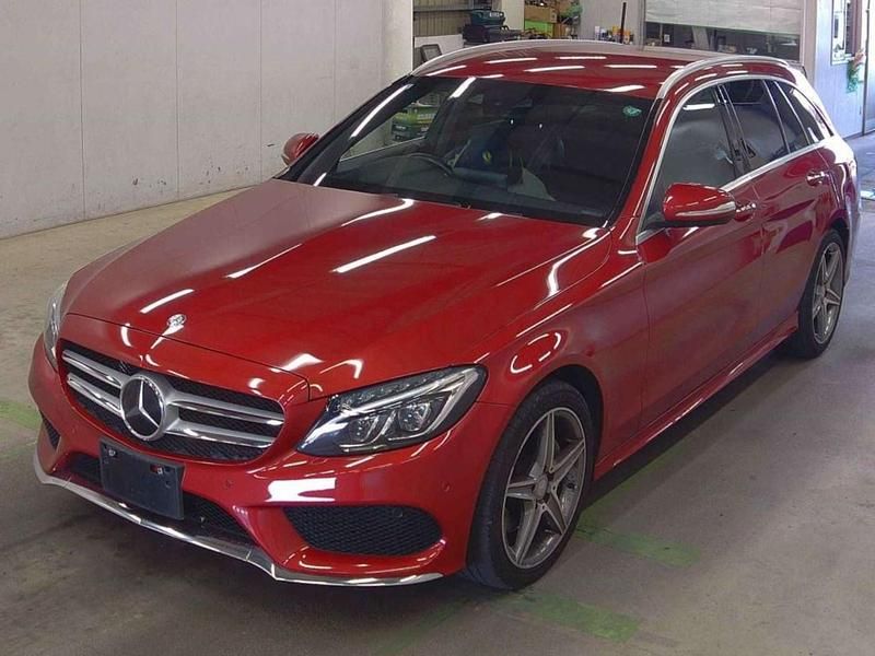 Used Mercedes C200 Edition 184 HP (135 kW) 2014 Red Estate