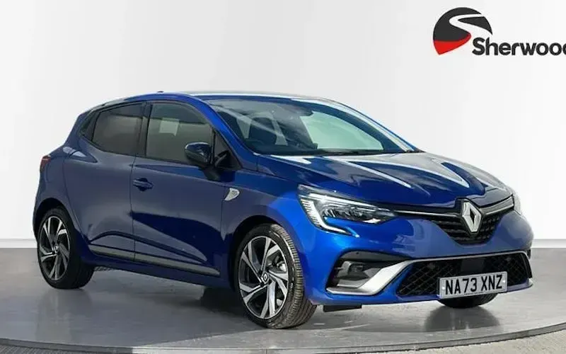 Used Renault Clio RS Line 90 HP (66 kW) 2023 Hatchback