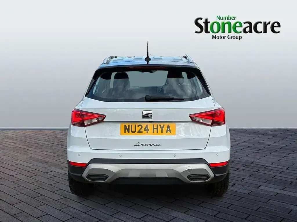 Used Seat Arona Xperience Lux 108 HP (79 kW) 2024 White SUV