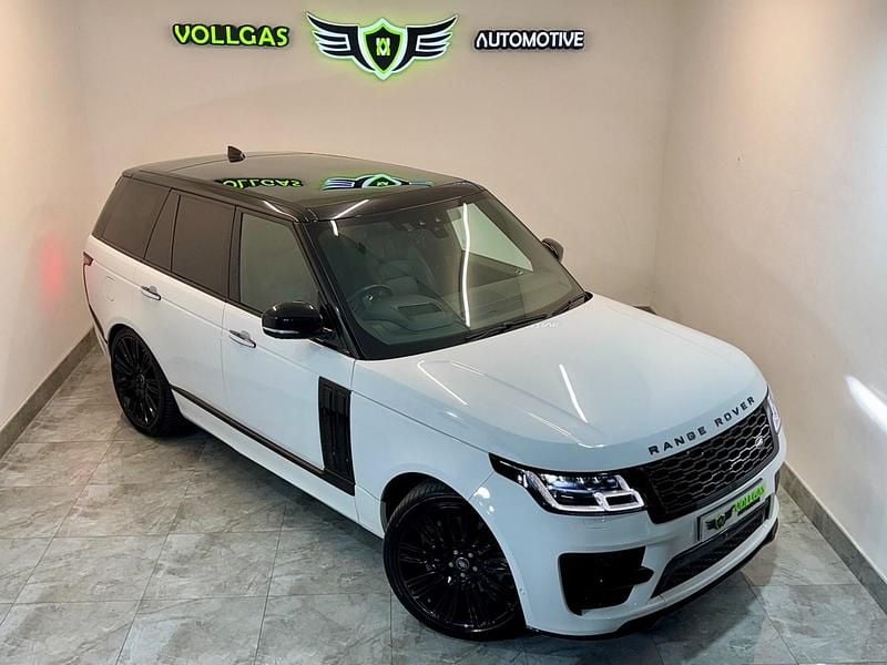 White Used 2018 Land Rover Range Rover Vogue SE SUV | £33,995 (A bit pricey) - Image 1/4