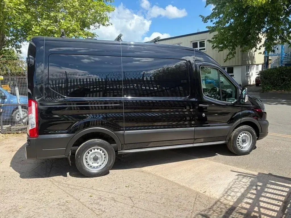 Used Ford Transit 105 HP (77 kW) 2022 Black Van