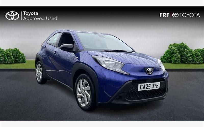 Used 2025 Toyota Aygo X PURE SUV | £16,395 (A bit pricey) - Image 1/4